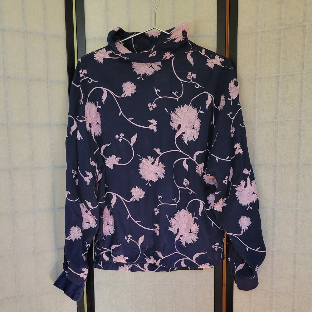 Carnation Shoulder Button Mock Neck Top M